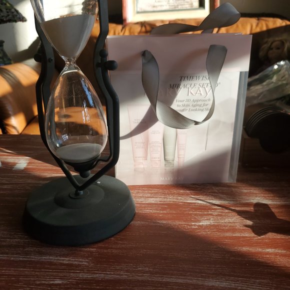 Mary Kay TimeWise Miracle Set 3D Normal / Dry - Picture 10 of 12